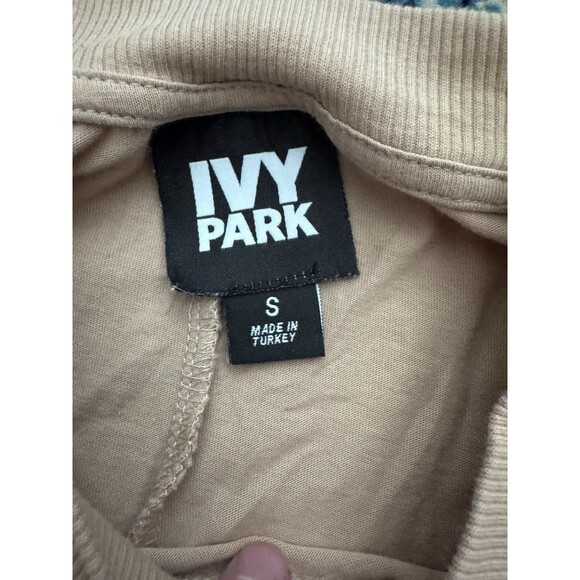 Ivy Park Spell Out Logo Boxy Cropped‎ Top Short Sleeve Shirt Brown Size Small - Picture 5 of 9